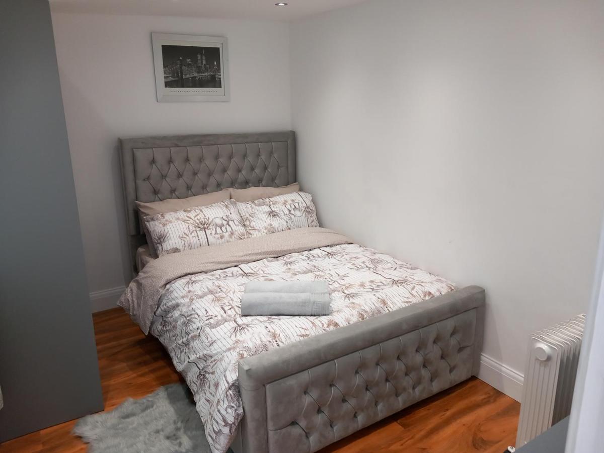 Heronsgate Gh013 Erith 외부 사진